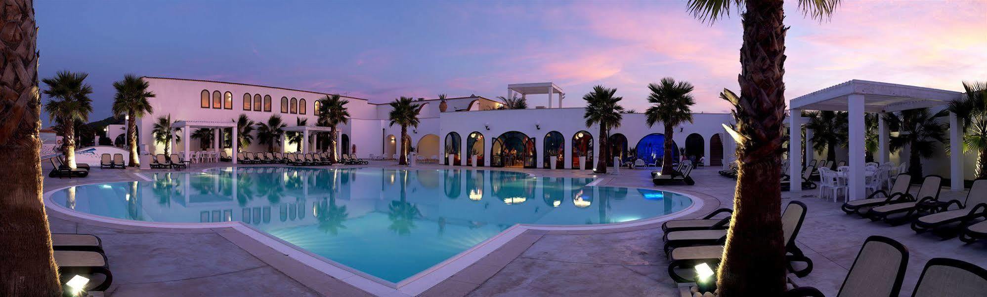Centro Vacanze Poker Казальбордіно Екстер'єр фото